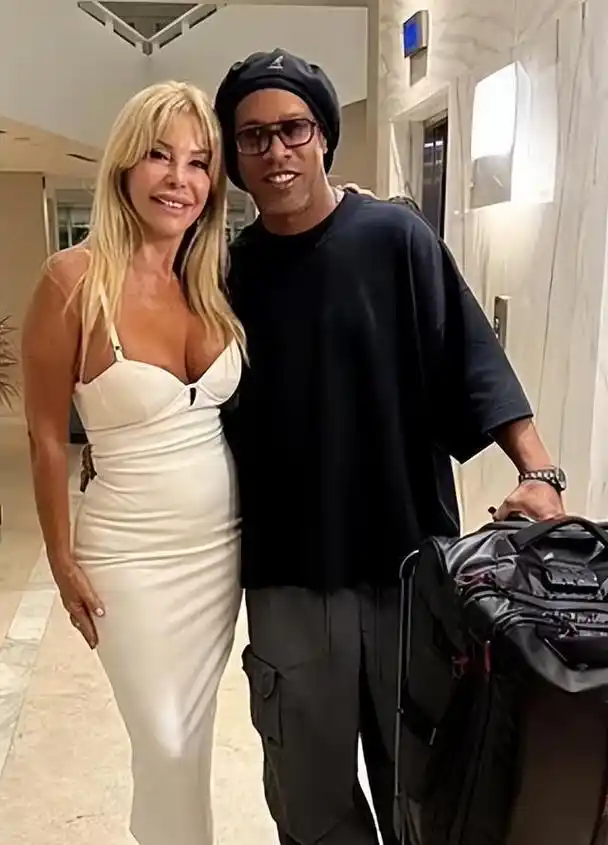 直在努力提 直在努力提