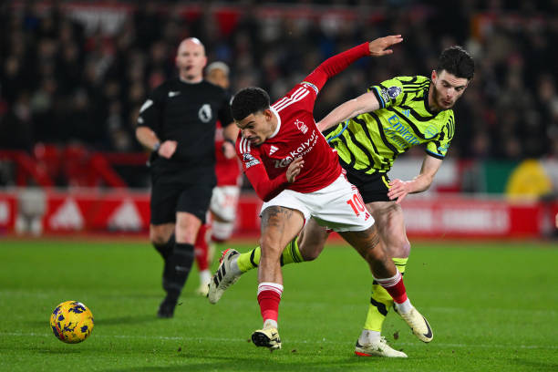 而勇士则在 而勇士则在